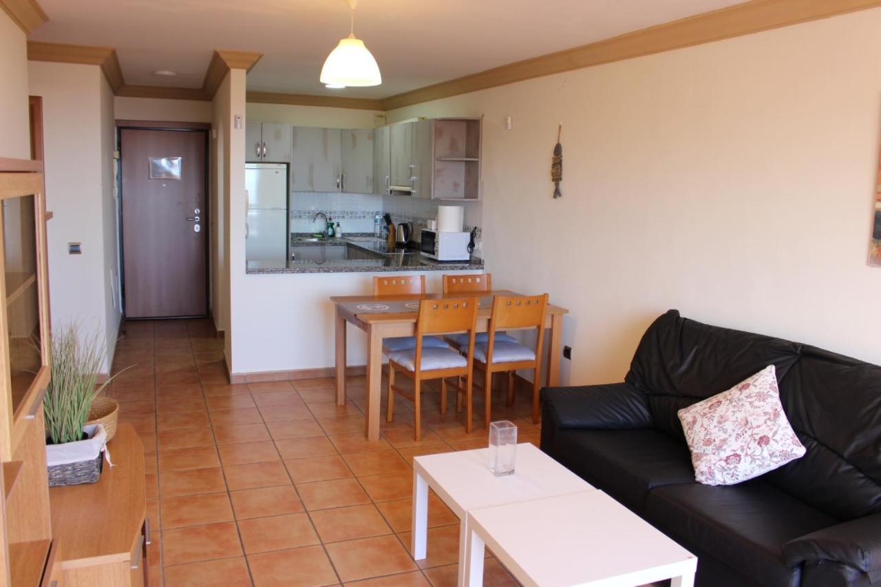 Apartment With A Serene Ocean And Mountain View Costa Adeje (Tenerife)