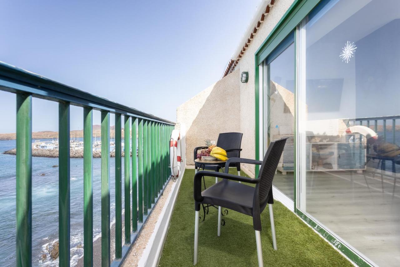 Apartment Home2book Sea Front Attic Galletas
