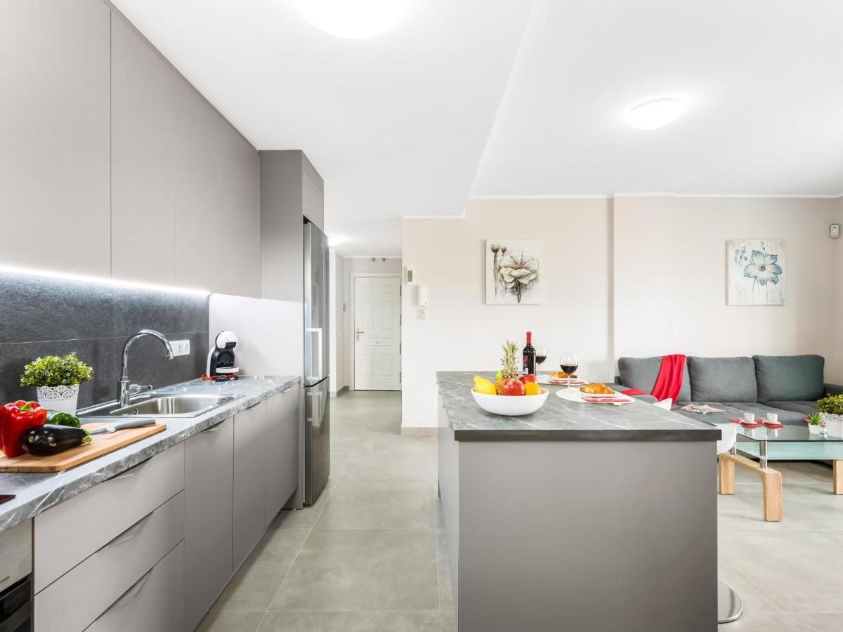 A31 Amazing 2 Bedroom With Terrace And Pool San Miguel de Abona