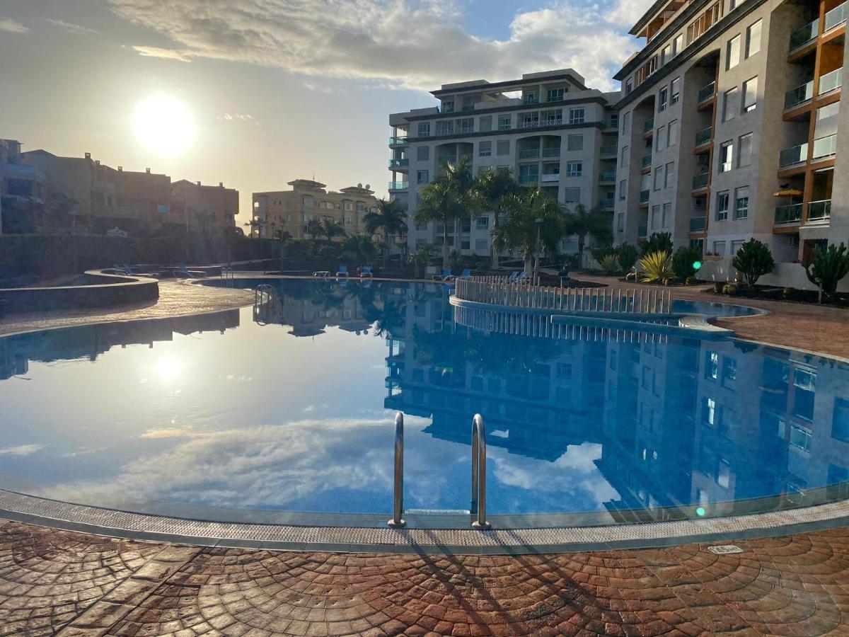 Apartment A31 Amazing 2 Bedroom With Terrace And Pool *
