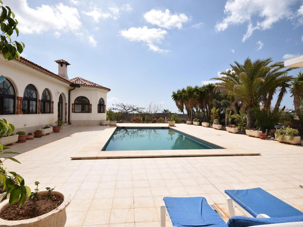 Beautiful Holiday Home In San Isidro With Pool * Granadilla De Abona