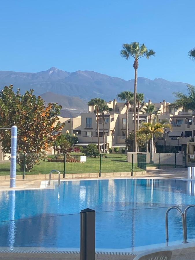 Tejita By The Pool, 2min Walk To Sea Apartment