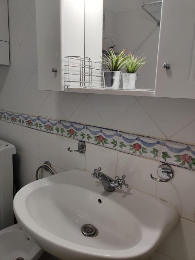 Golden Mile Seaview Royal Garden Apartment *