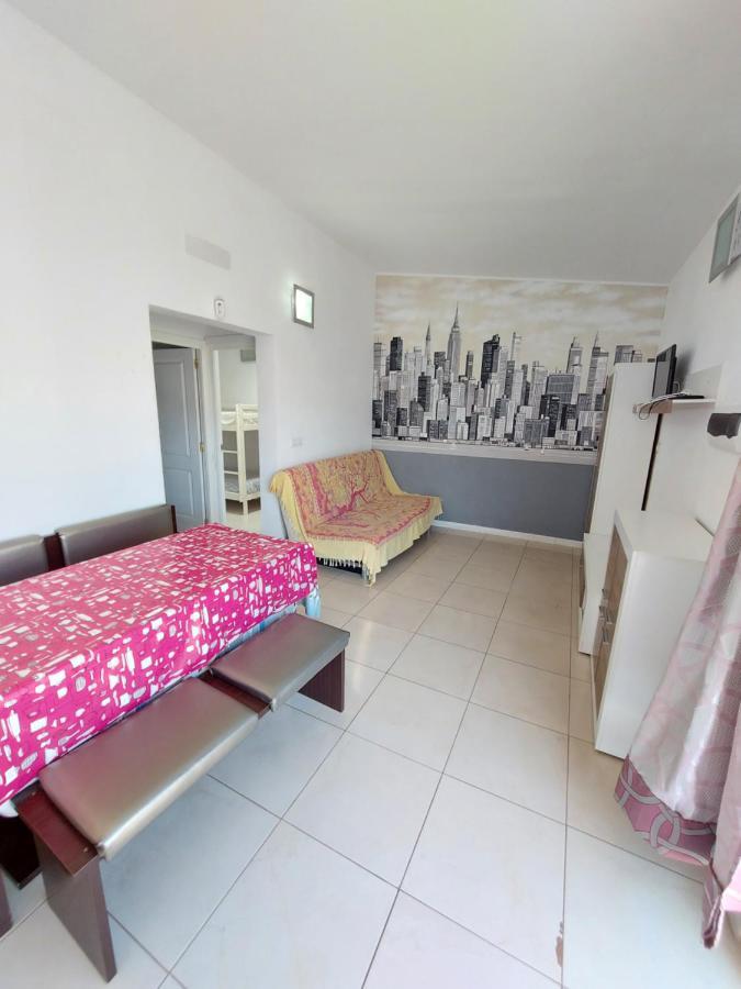 Charlotte Up Apartment Arona (Tenerife)
