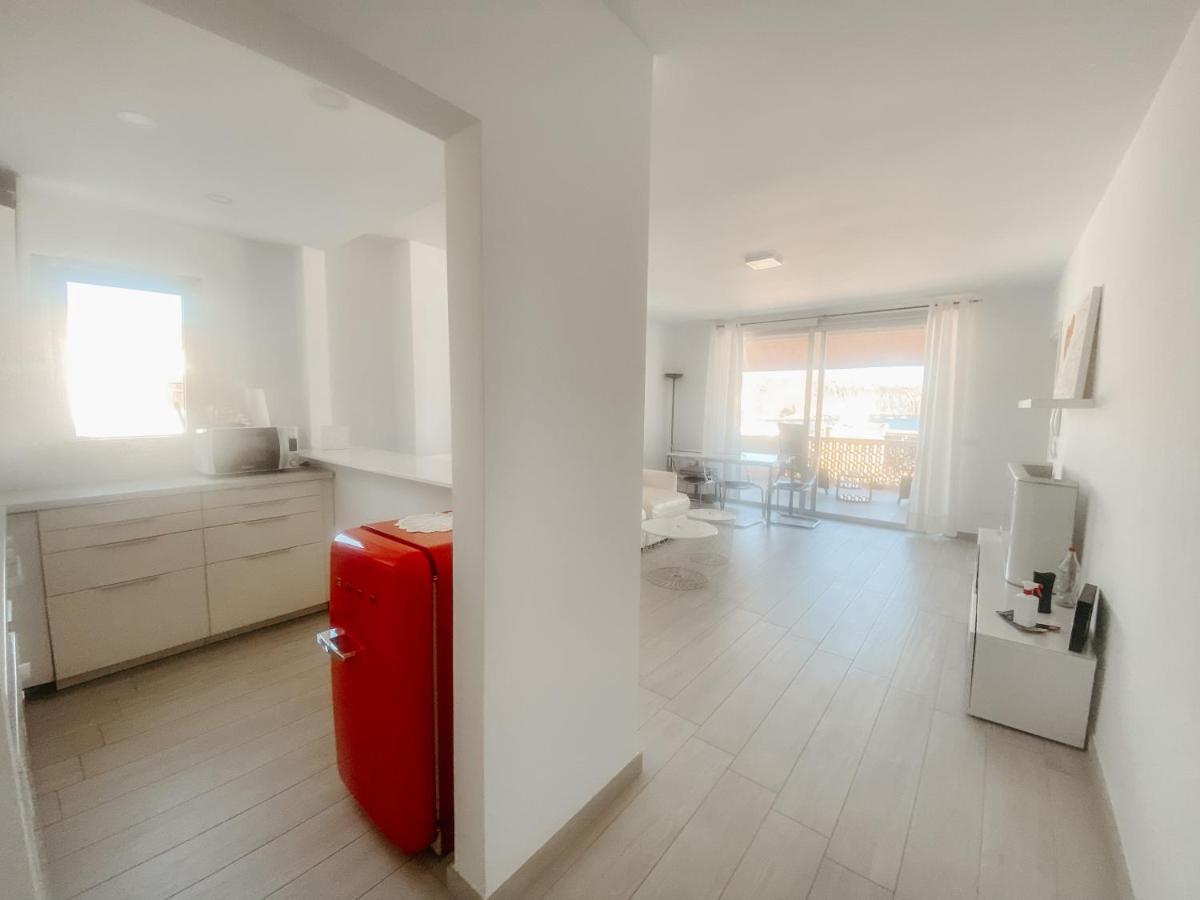The White Heart House - Attic Sea View Apartment Los Cristianos (Tenerife)