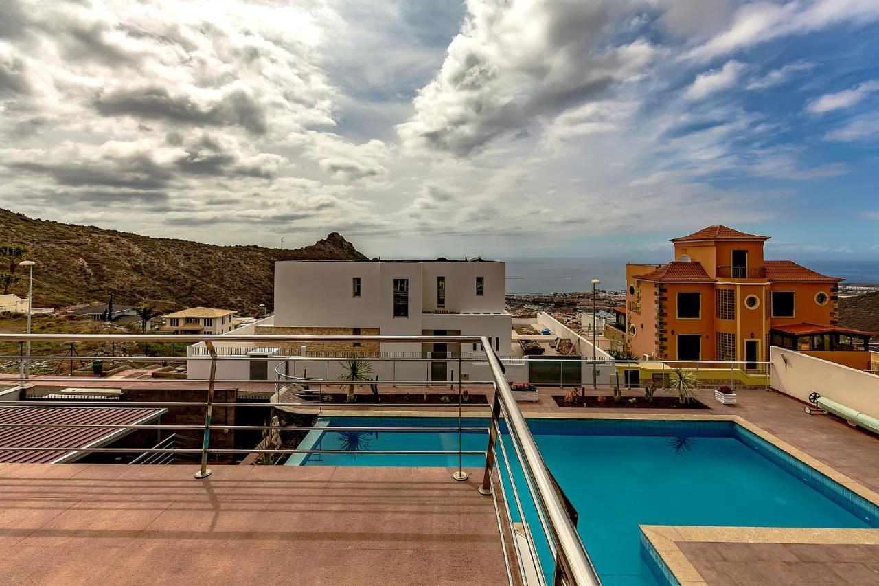 Josefina Villa Costa Adeje (Tenerife)