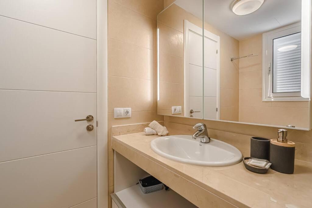 Apartment Ocean View With Ac, Pool, Playa Arena Pa05