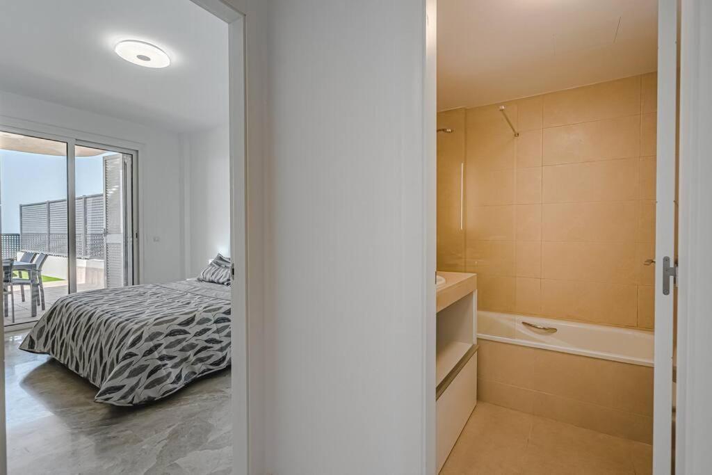 Apartment Ocean View With Ac, Pool, Playa Arena Pa05 *
