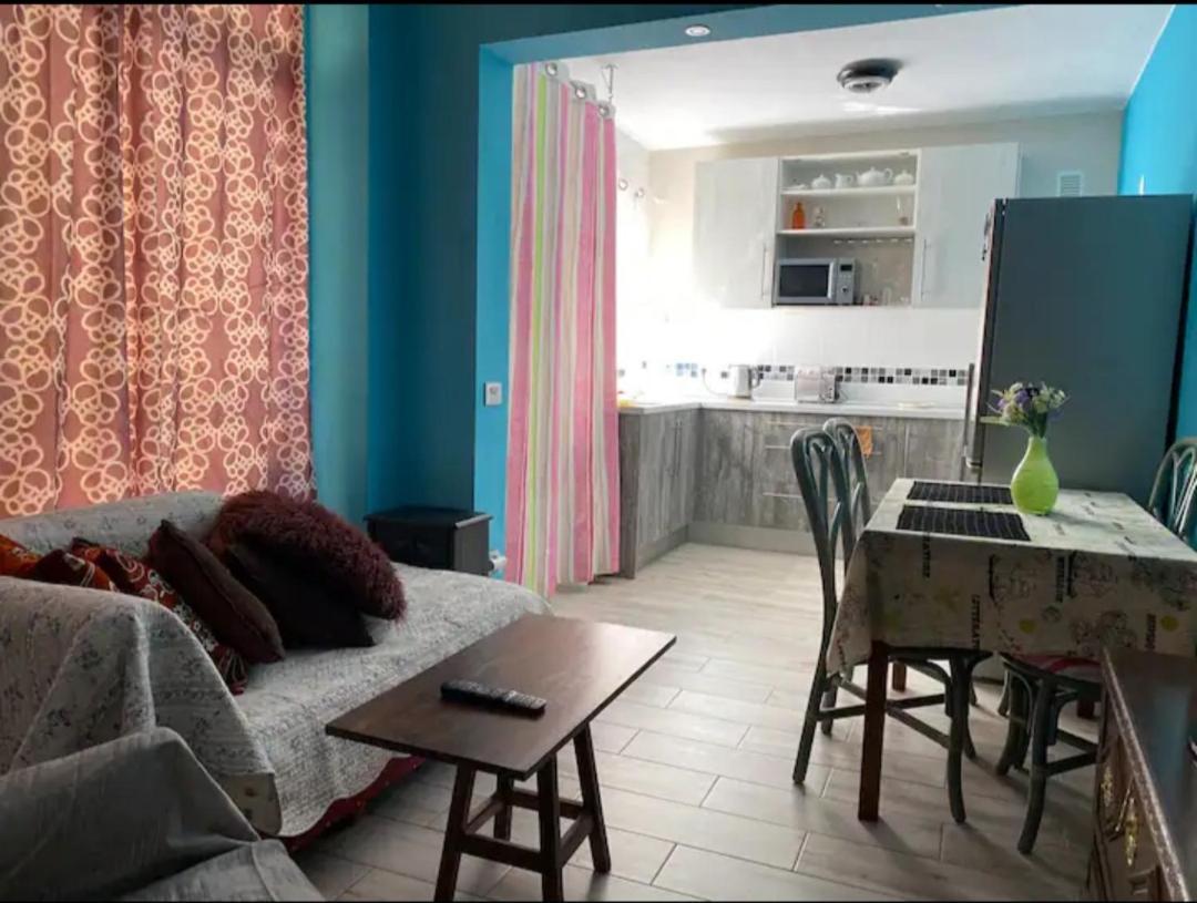Homestay Apartamento Tipo Estudio En *