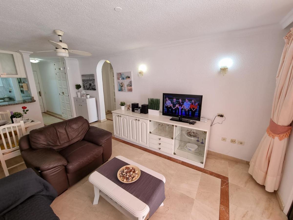 Apartment Casa Teide, Ground Floor Parque Santiago 1, Heated Pool, 100 M To Sea And Beach, Wifi Playa de las Americas (Tenerife)