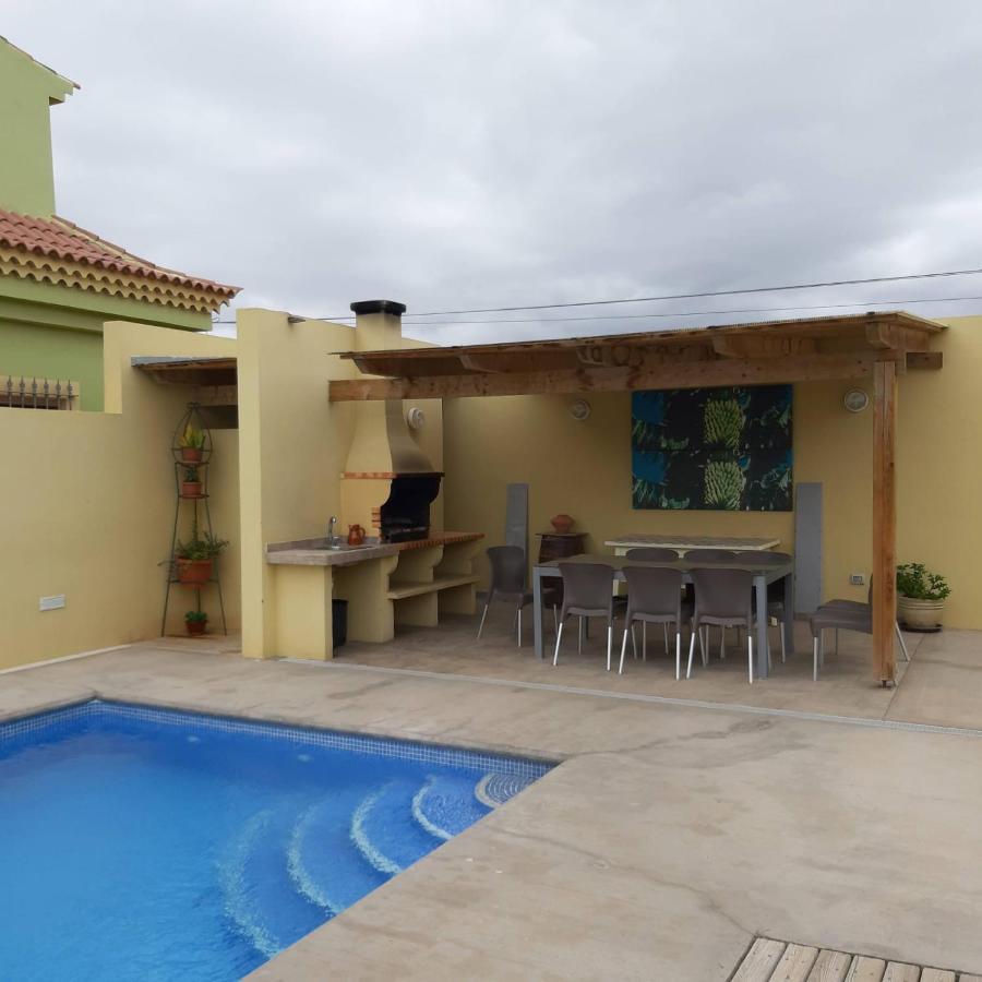 Tinizara Villa Arona (Tenerife)