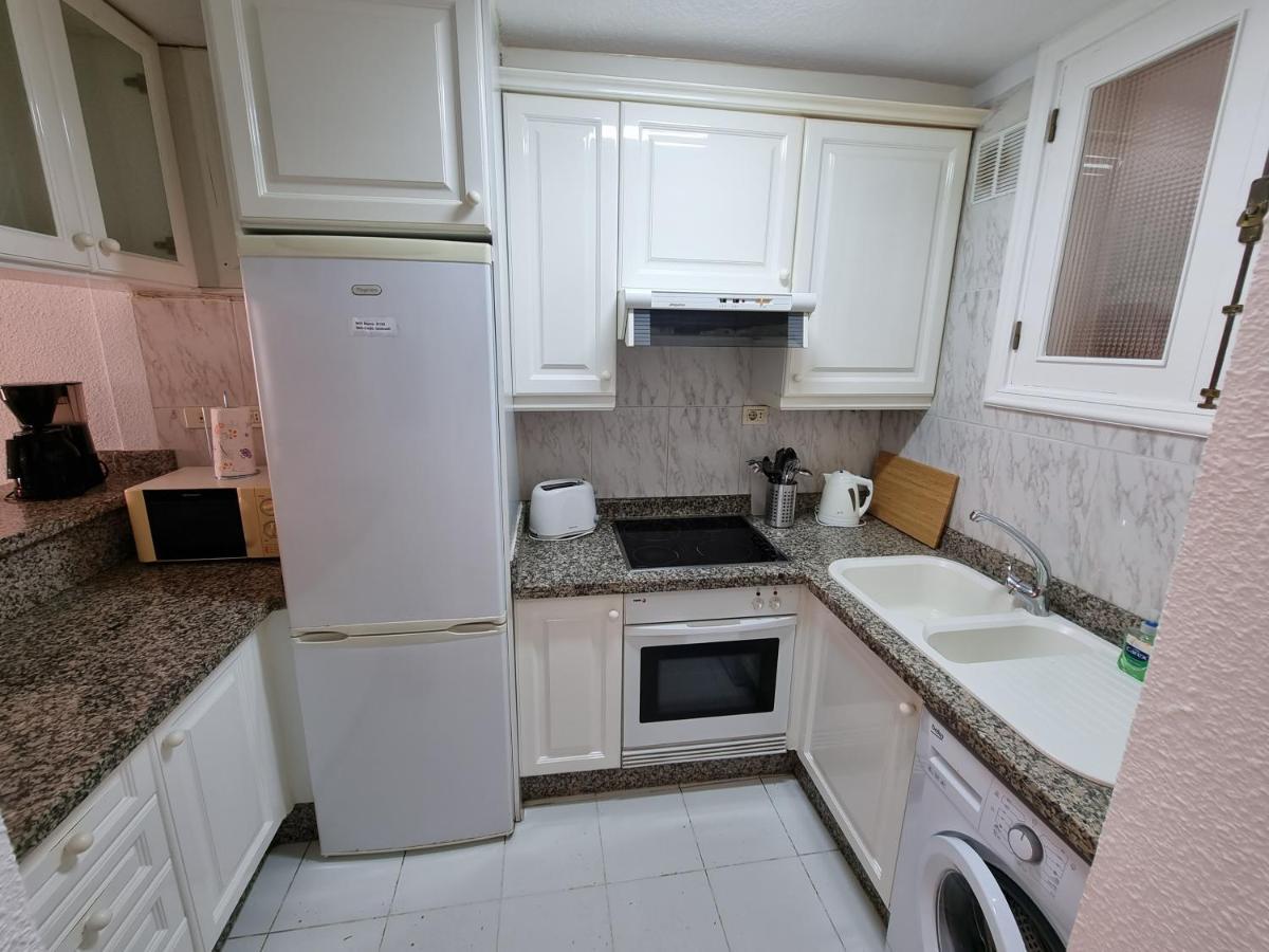 Casa Teide, Ground Floor Parque Santiago 1, Heated Pool, 100 M To Sea And Beach, Wifi *