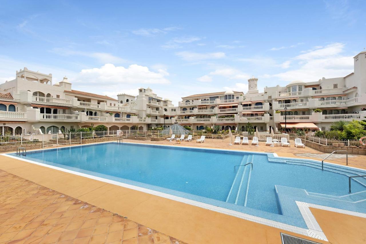 Parque Lotos Apartment