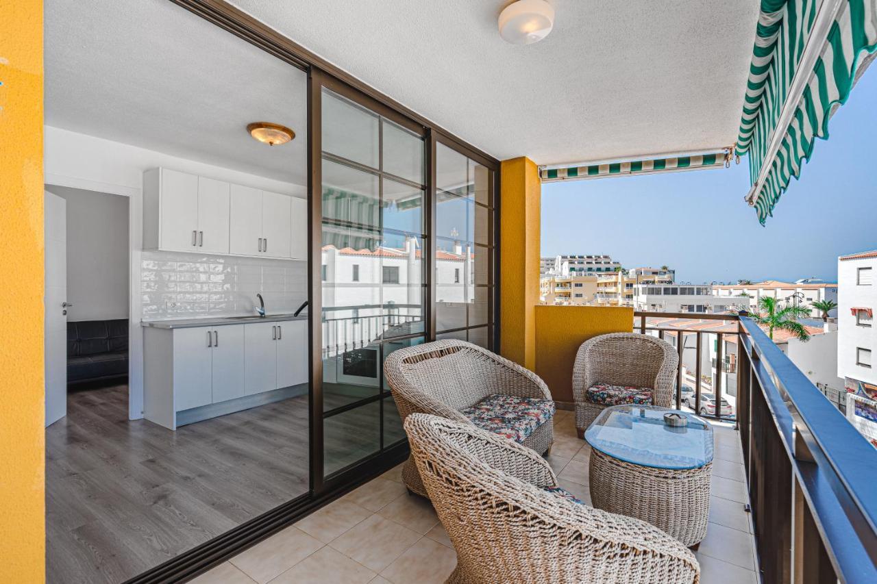 Family With 3 Bedrooms And Balcony Near Gigantes And Ocean Puerto de Santiago (Tenerife)