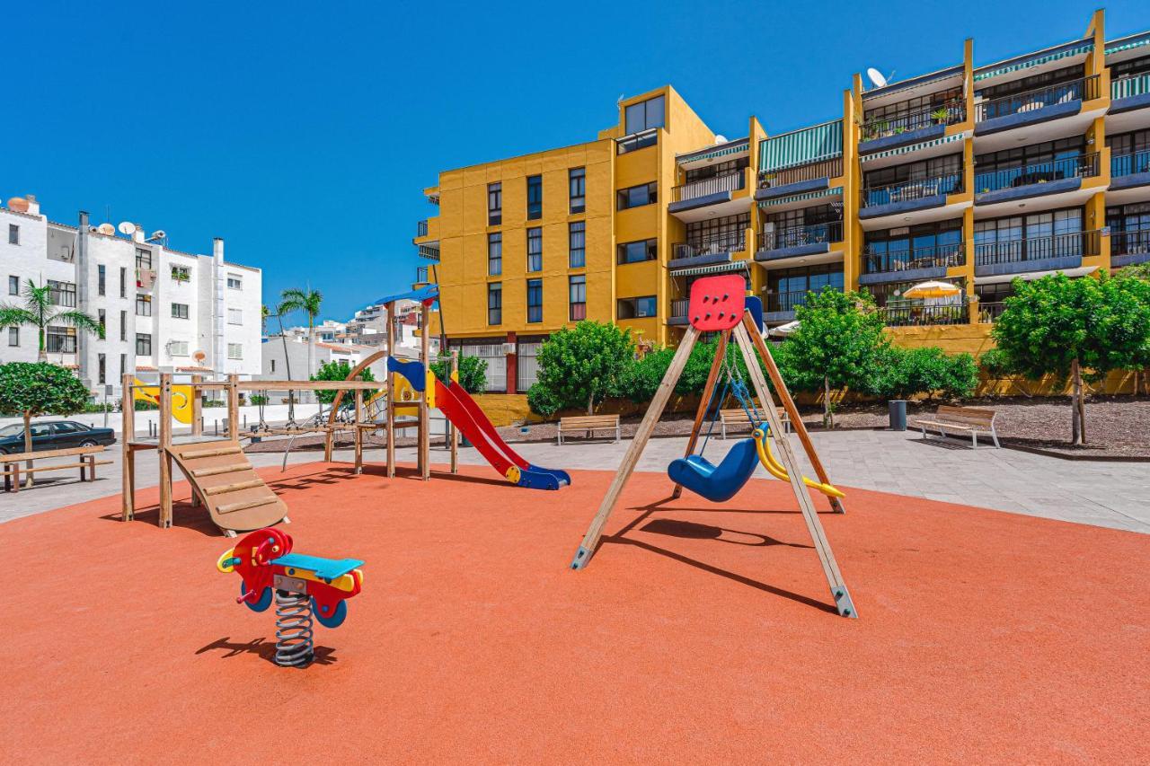 Family With 3 Bedrooms And Balcony Near Gigantes And Ocean Apartment *