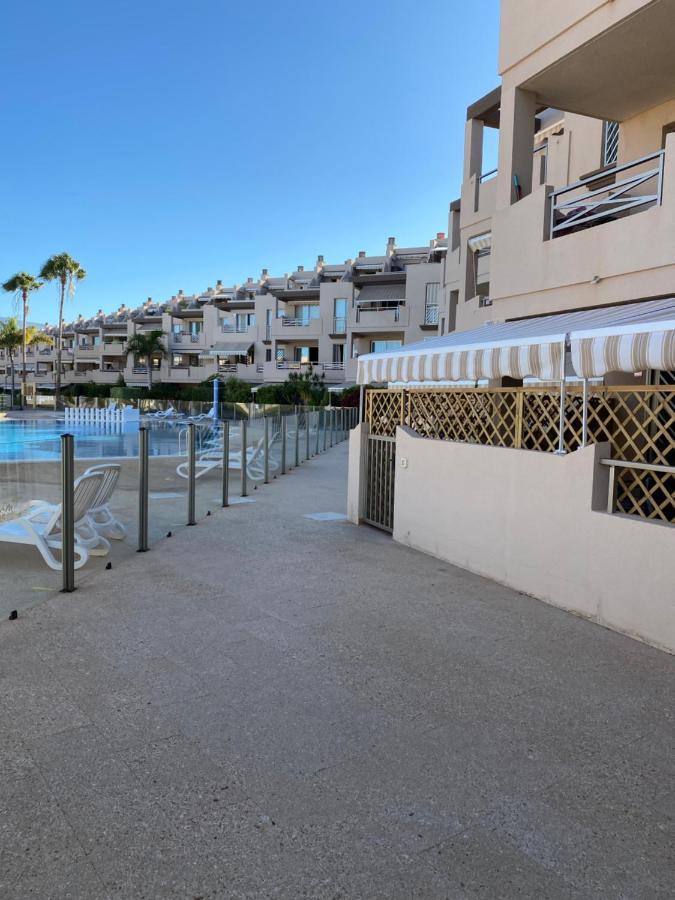 Tejita By The Pool, 2min Walk To Sea Apartment *