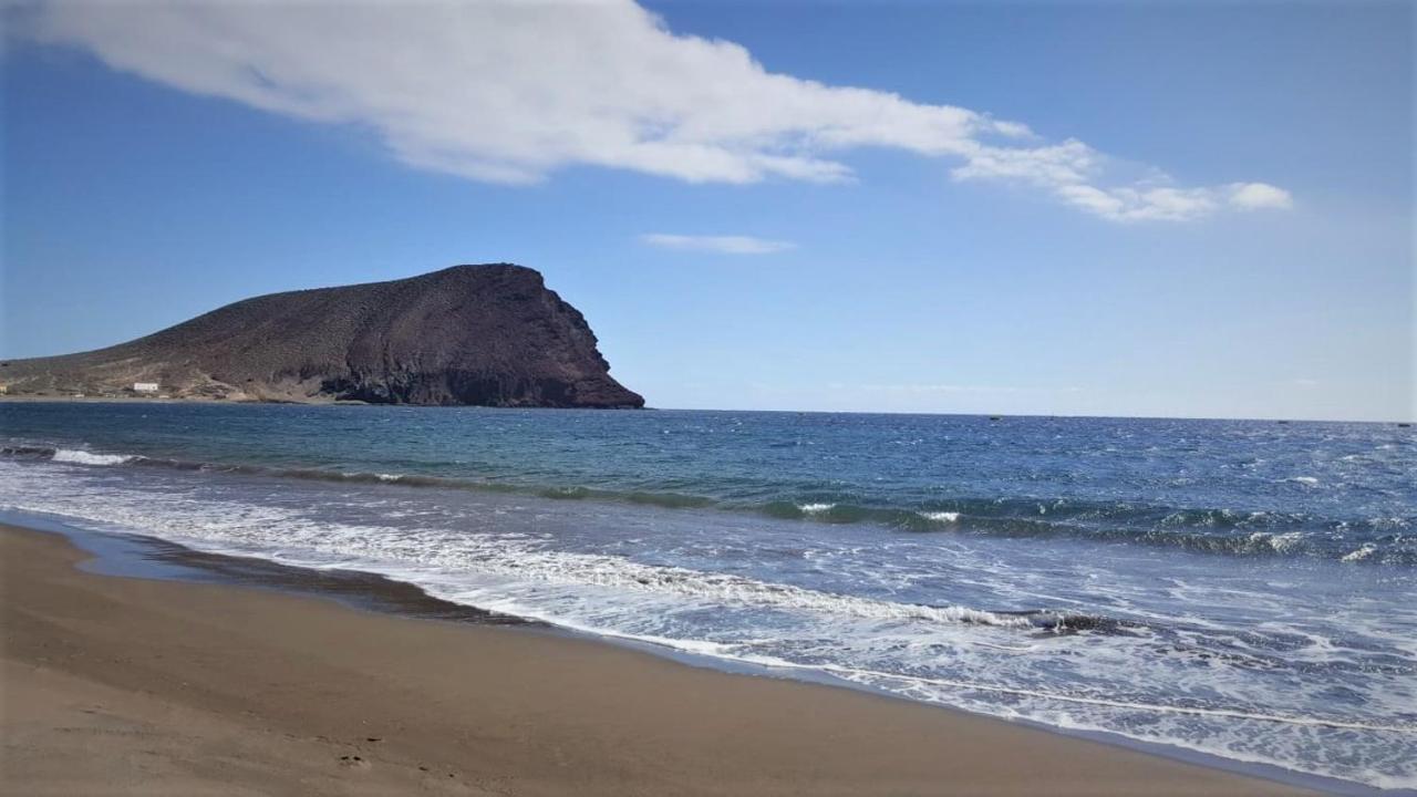 Calle Pizarro, Nº 8, El Médano * Granadilla De Abona