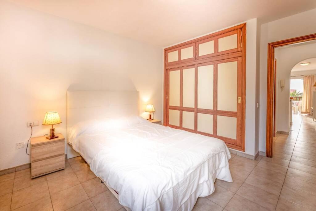 Mango 25 Bahia Del Duque Apartment *