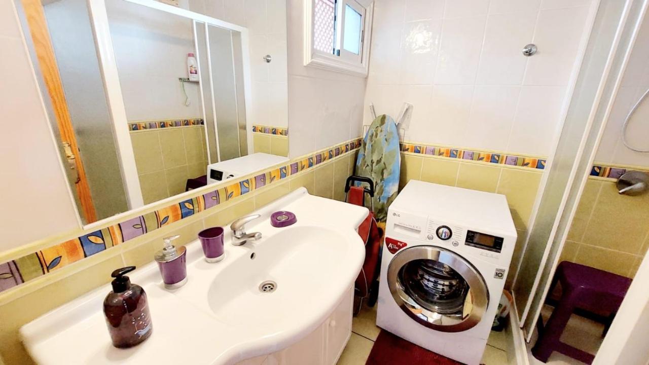 First Line Geranios Ocean View Air Conditioned 50 M From La Pinta Appartement Costa Adeje (Tenerife)