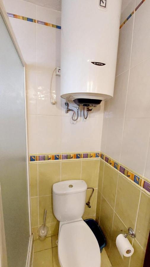 First Line Geranios Ocean View Air Conditioned 50 M From La Pinta Appartement