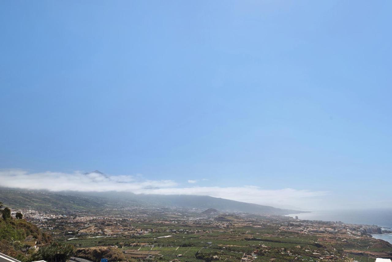 View Grand Villa *