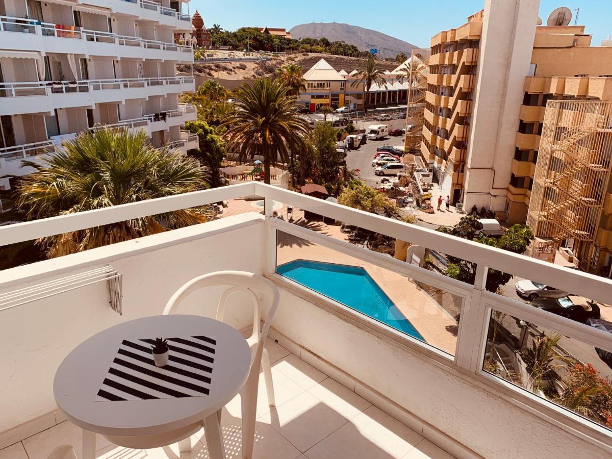 Apartahotel Ponderosa Holiday apartaments Playa de las Américas