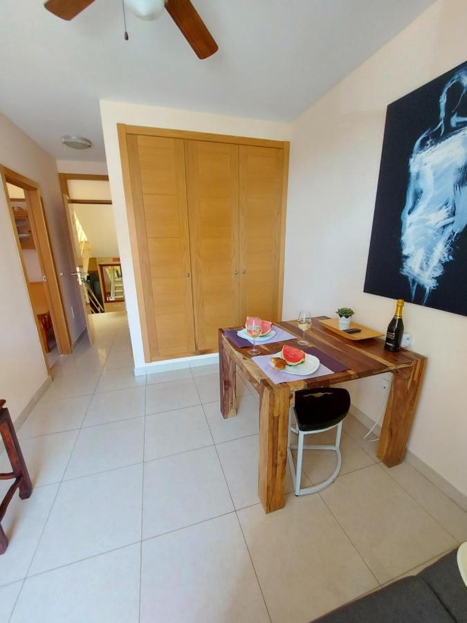 Adeje House, 1 Bedroom Wifi Free Hébergement de vacances