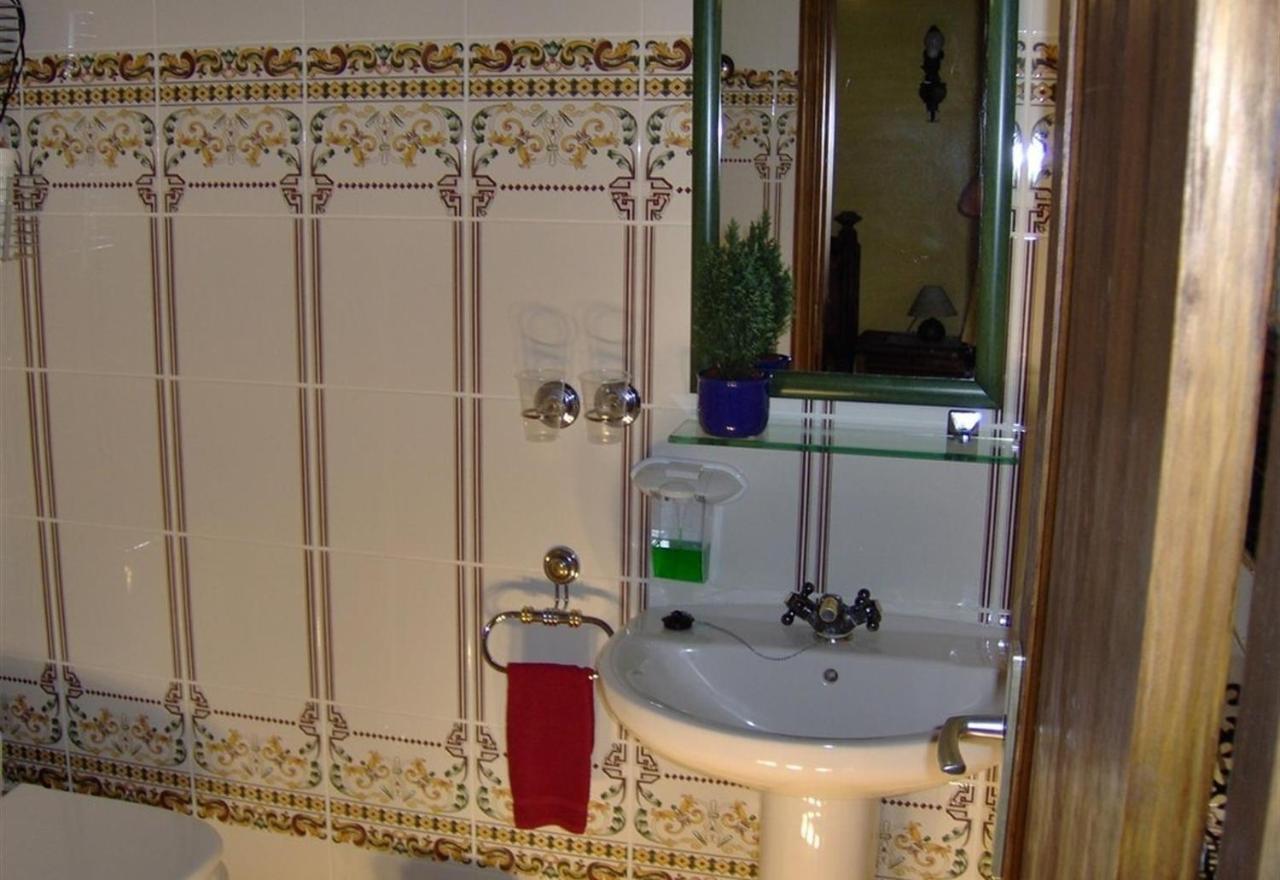 Apartamento Aptos Monasterio De San Antonio 4