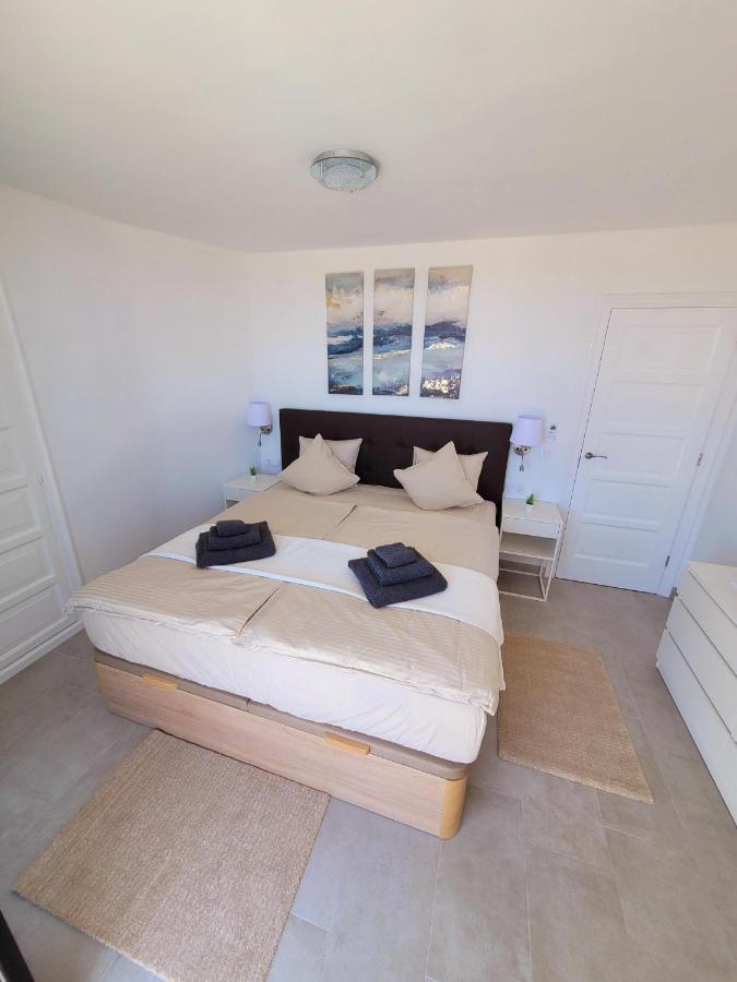 Apartment Luxus Penthouse Im Turm Playa de las Americas (Tenerife)