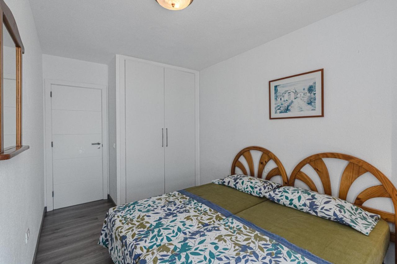 Apartment Family With 3 Bedrooms And Balcony Near Gigantes And Ocean *