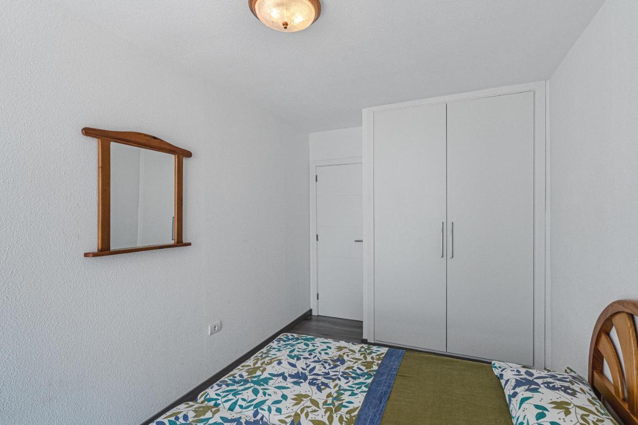 Apartment Family With 3 Bedrooms And Balcony Near Gigantes And Ocean *