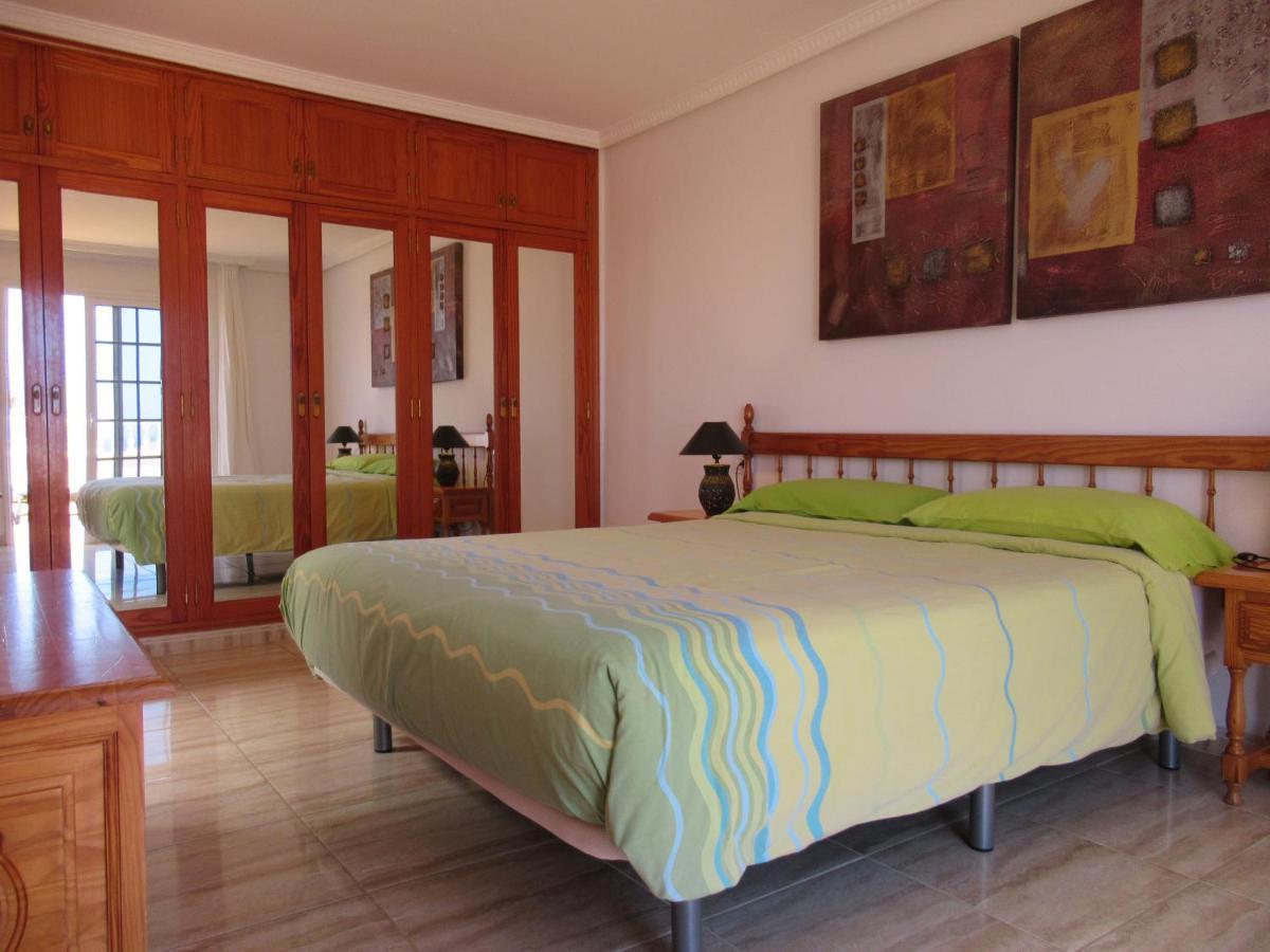 Villa Rosas By Rentmedano Stunning Luxury Chocolate Box With Private Heated Pool & Wifi El Medano (Tenerife)