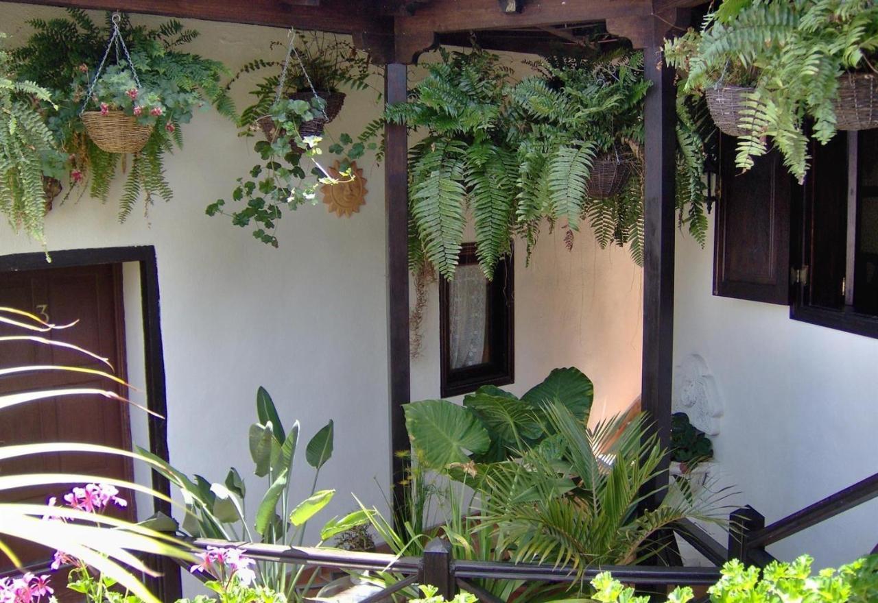 Aptos Monasterio De San Antonio 4 Apartamento *