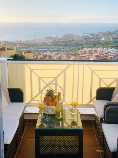 Duplex Penthouse Panoramic Del Atlantico Сasa de vacaciones Costa Adeje (Tenerife)