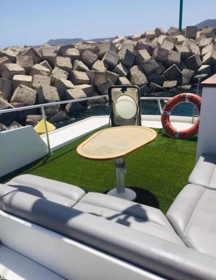 Botel Wonderful Yatch To Rent At Tenerif South