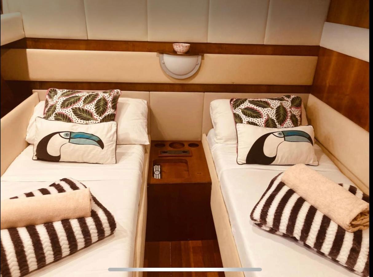 Botel Wonderful Yatch To Rent At Tenerif South
