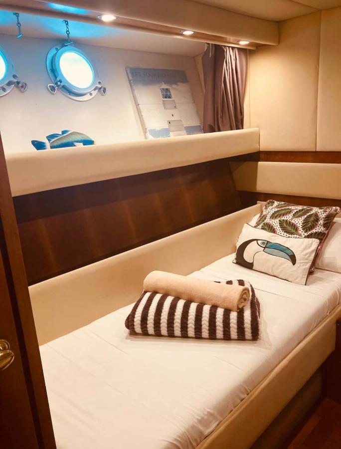 Botel Wonderful Yatch To Rent At Tenerif South *