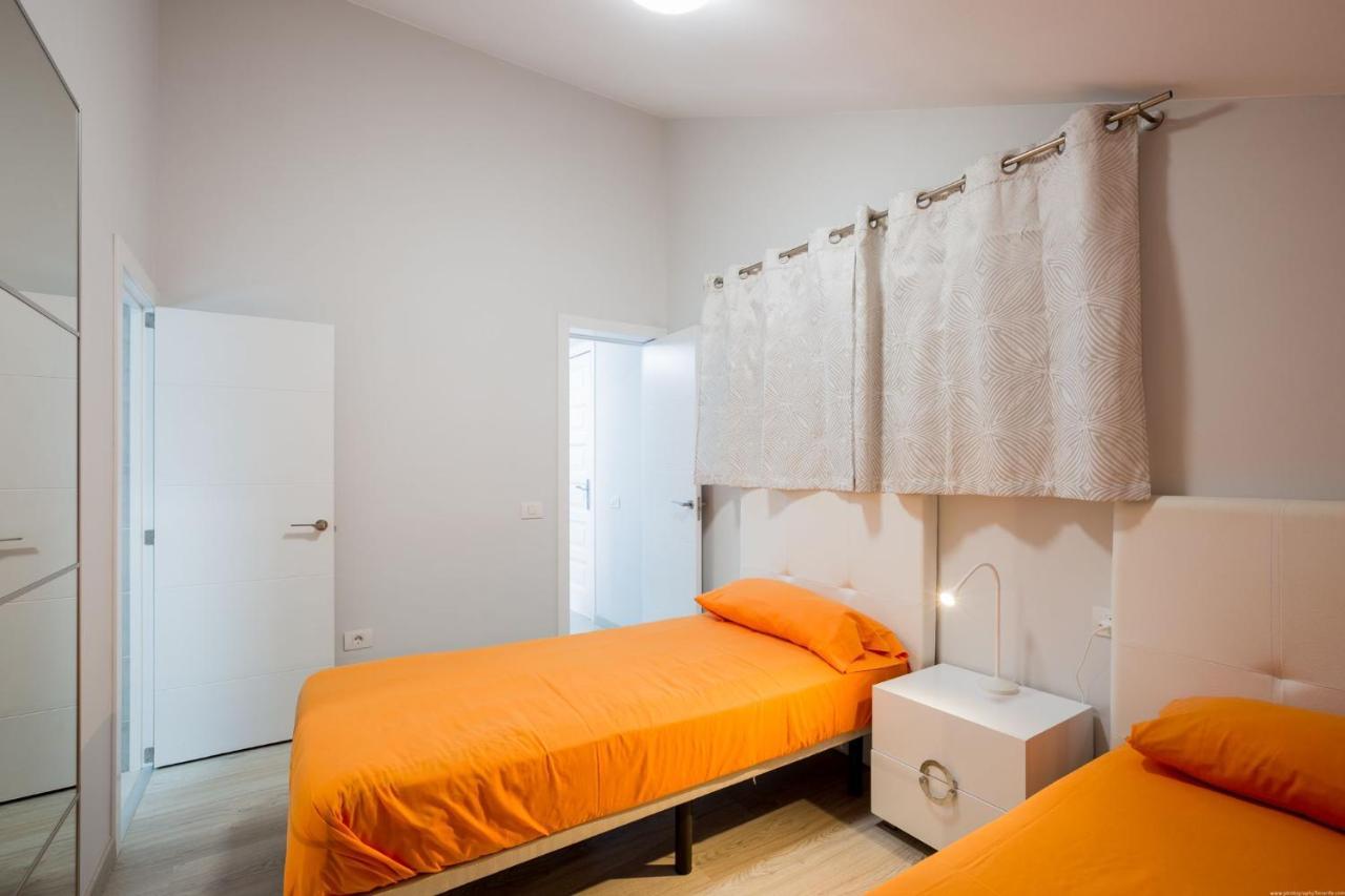 Parque Santiago Ii, Américas Apartamento