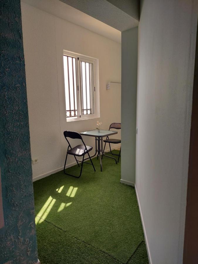 Fantastic In The First Line Of The Sea, Wifi Free Apartment *