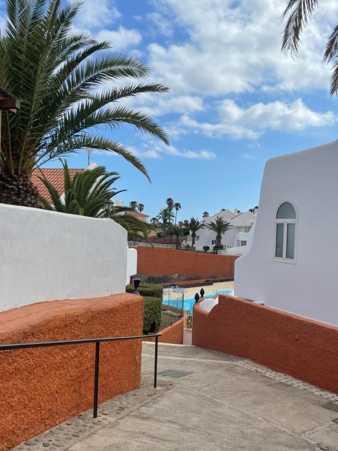 White Sand, Huge Terrace, Fast Wi-Fi, Netflix Appartement *