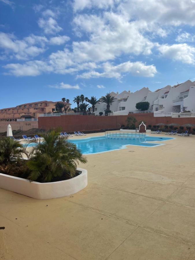 White Sand, Huge Terrace, Fast Wi-Fi, Netflix Appartement