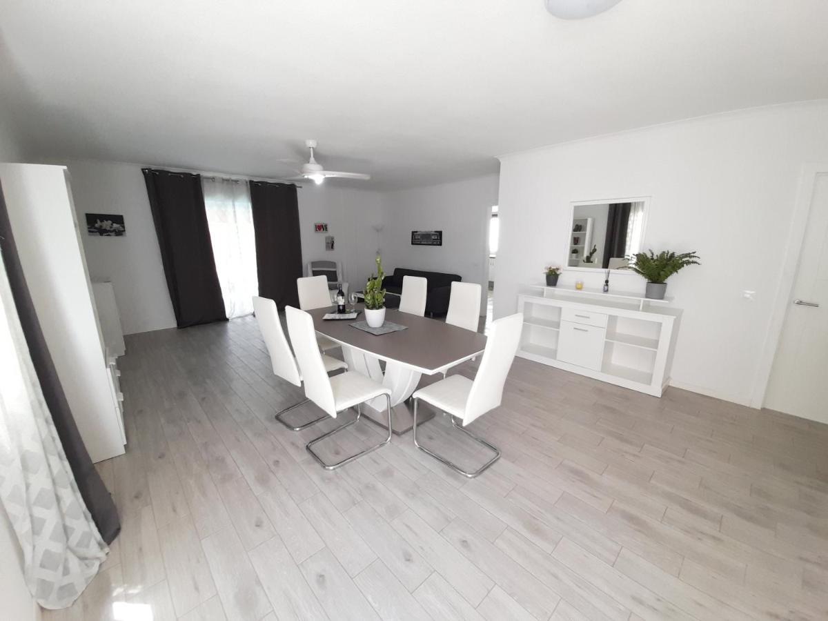 Blanca Villa *