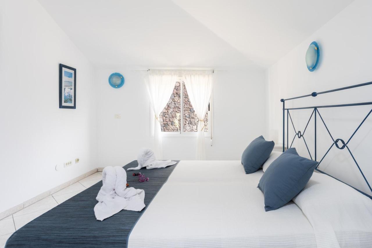 Villa Casa Higo - Private Pool - Ocean View - Bbq - Terrace - Free Wifi - Child & Pet-friendly - 3 Bedrooms - 6 People *