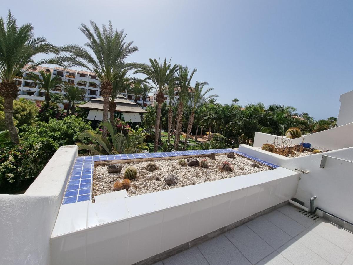 Studio No 2 Just 100 To And Sea, Large Terrace, Heated Pool, Wifi, Aircondition For A Fee Appartement *