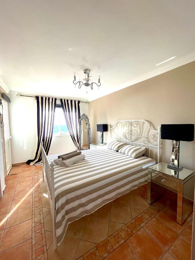 Amazing View In With Jacuzzi Villa *