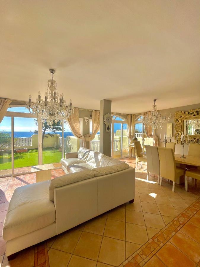 Villa Amazing View In With Jacuzzi *