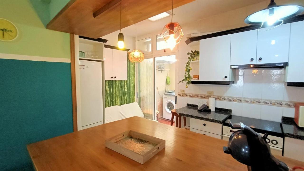 Apartment Alquilaencanarias Medano Sancho And Comfortable El Medano (Tenerife)