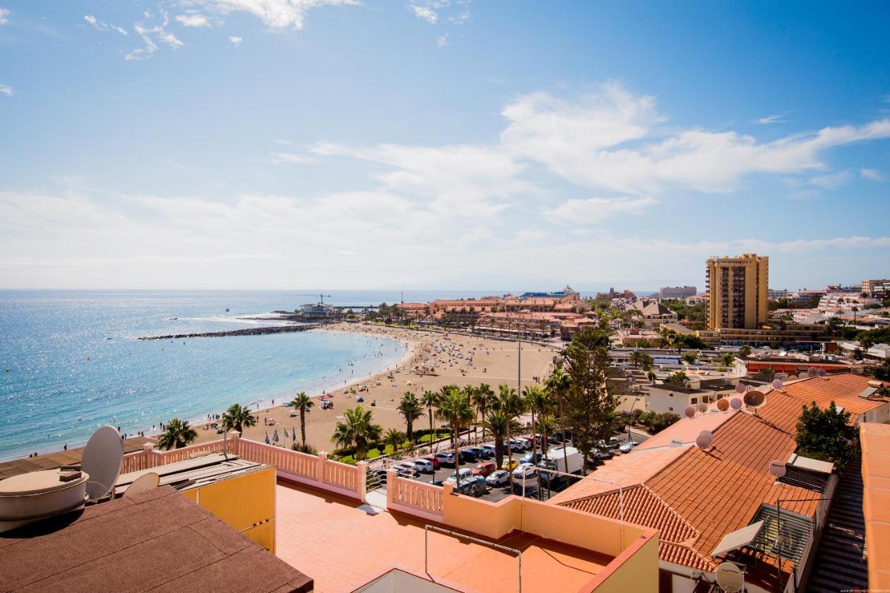 Ceyla View, Cristianos