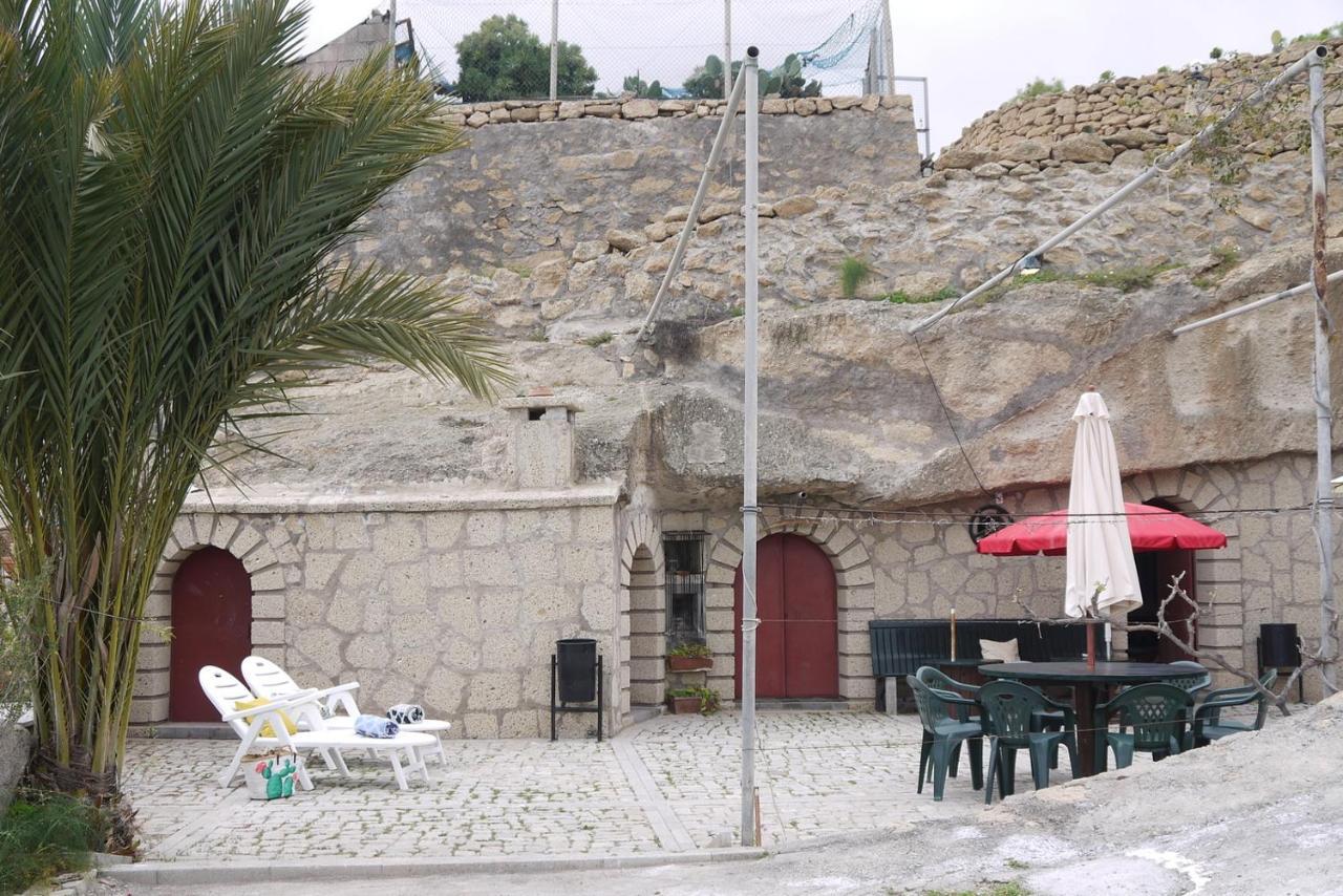 Eco Holidays Cave House Justine Hébergement de vacances *