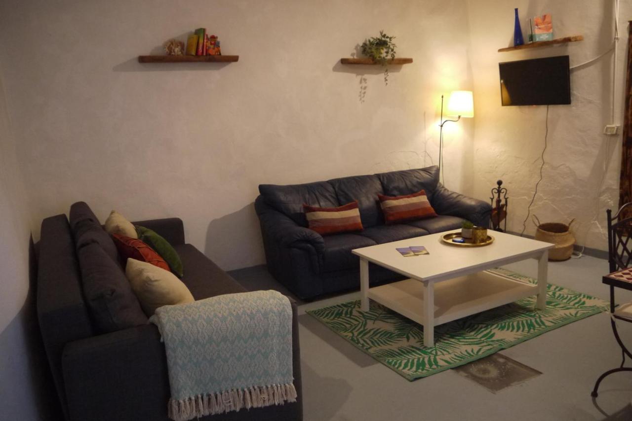 Eco Holidays Cave House Justine Hébergement de vacances *